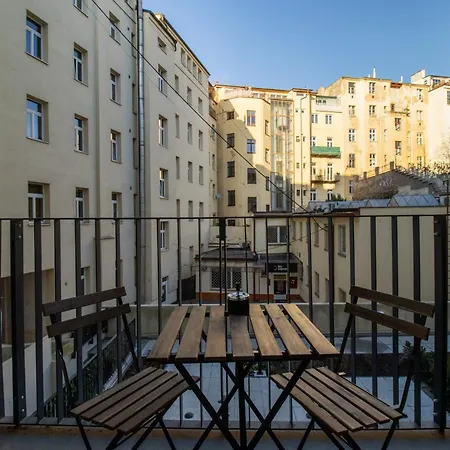 Churchill Heritage Apartments Prague Exterior photo