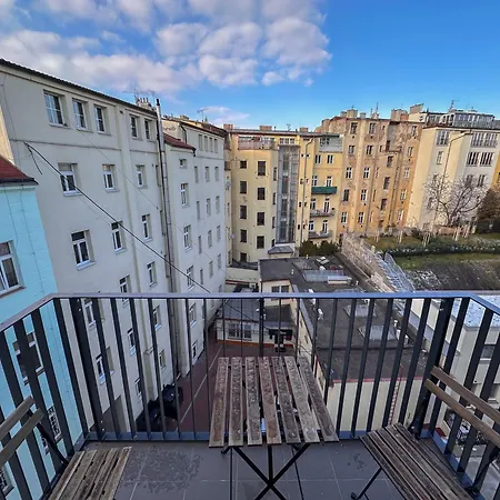 Churchill Heritage Apartments Prague Exterior photo